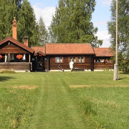 Lake Lodge Roennaes Leksand Bagian luar foto