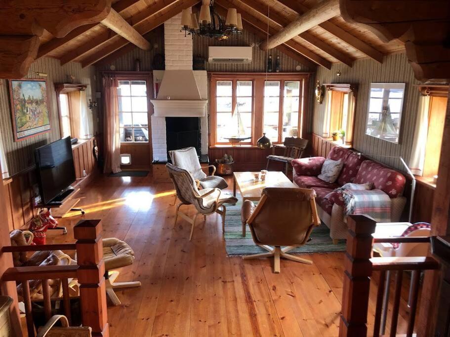Lake Lodge Roennaes Leksand Bagian luar foto