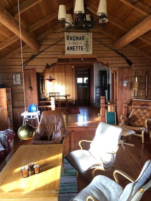Lake Lodge Roennaes Leksand Bagian luar foto